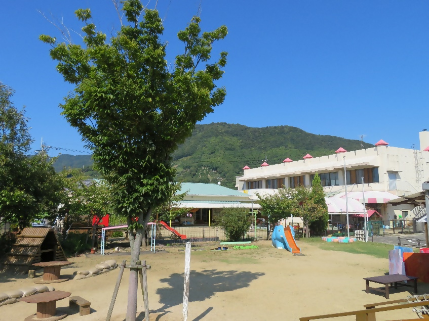 高室保育園　子育て支援センター　いちごっこ